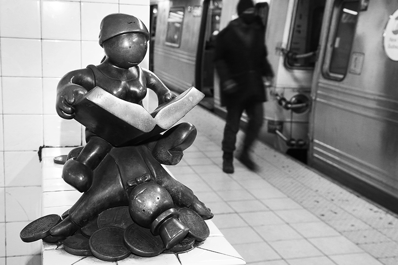 Subway Token Figures : Art : Subway : New York : Tom Otterness : New York : Personal Photo Projects :  Richard Moore Photography : Photographer : 